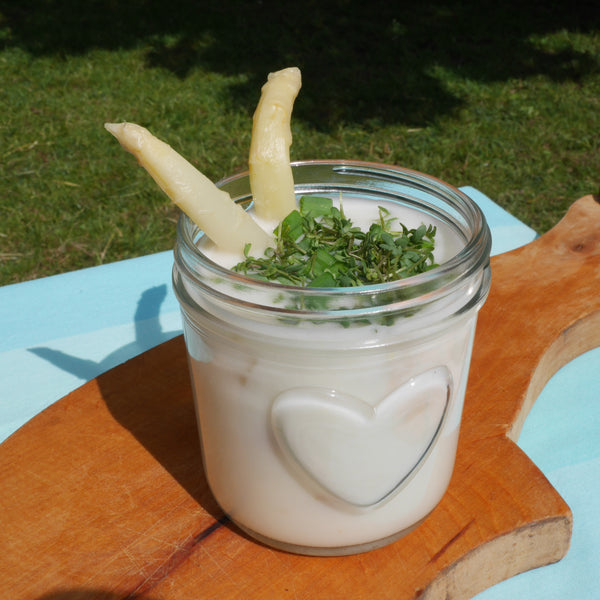 megusta!® 6 Einmachgläser mit Herz im Glas | 300 ml | weißer Deckel | für Marmelade, Chutney, Pesto, Süssigkeiten, Dessert, Suppen, Saucen